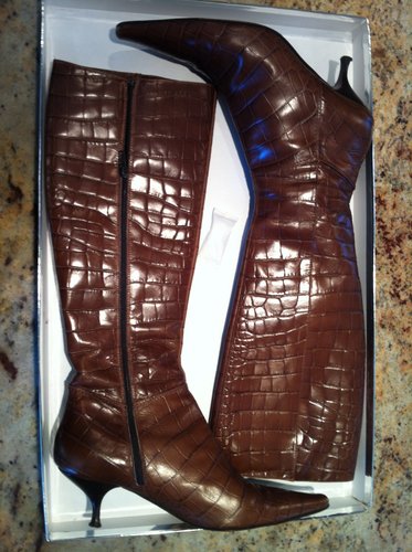 casadei crocodile kitten boots!
