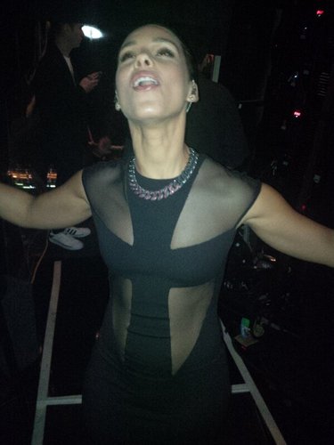Alicia Keys tweeted a photo after she stepped off stage at the Grammys.
Source: Twitter user AliciaKeys
Alicia Keys tweeted a photo after she stepped off stage at the Grammys.
Source: Twitter user AliciaKeys