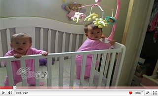 Awww! Cute Twin Babies Sneeze Simultaneously