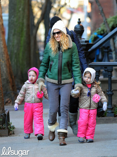 Sarah Jessica Parker and her twin daughters, Tabitha and Marion, layered up to keep warm in chilly NYC.
Sarah Jessica Parker and her twin daughters, Tabitha and Marion, layered up to keep warm in chilly NYC.
