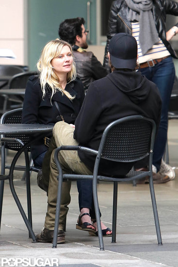 Kirsten Dunst and Garrett Hedlund had a couple's lunch at the LACMA.
Kirsten Dunst and Garrett Hedlund had a couple's lunch at the LACMA.