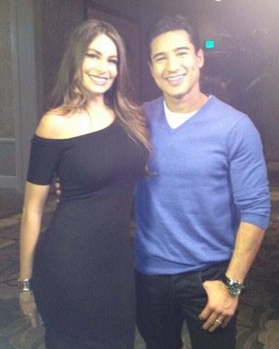 Mario Lopez caught up with Sofia Vergara for an Extra interview.
Source: Twitter user MarioLopezExtra
Mario Lopez caught up with Sofia Vergara for an Extra interview.
Source: Twitter user MarioLopezExtra