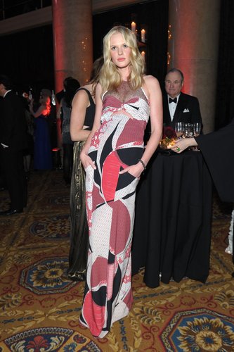 Anne Vyalitsyna Anne Vyalitsyna