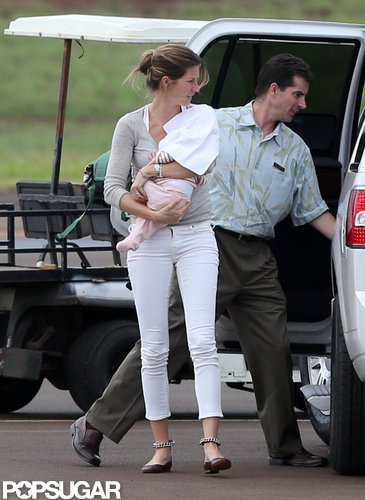 Gisele Bündchen held onto her 2-month-old daughter, Vivian.
Gisele Bündchen held onto her 2-month-old daughter, Vivian.