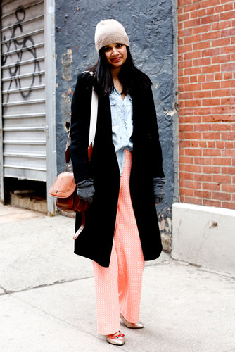 Pretty hues contrasted staple outerwear for a softer effect.
Pretty hues contrasted staple outerwear for a softer effect.