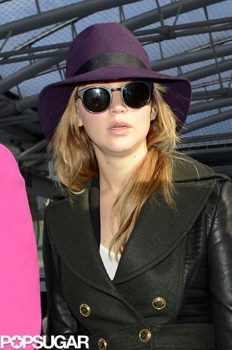Jennifer Lawrence Lands in London to Prep For the BAFTAs Jennifer Lawrence Lands in London to Prep For the BAFTAs