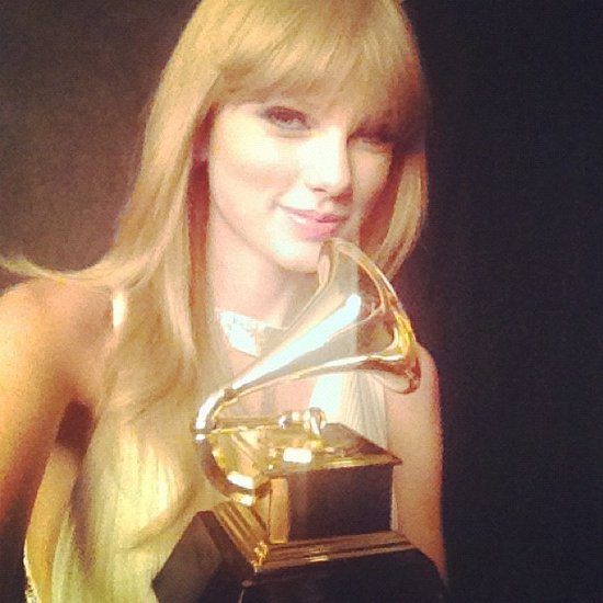 Taylor Swift showed off her trophy backstage at the Grammys.
Source: Instagram user taylorswift
Taylor Swift showed off her trophy backstage at the Grammys.
Source: Instagram user taylorswift