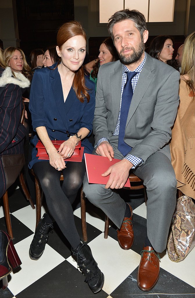 Julianne Moore sat next to Bart Freundlich at Tommy Hilfiger's women's collection fashion show on Saturday.
Julianne Moore sat next to Bart Freundlich at Tommy Hilfiger's women's collection fashion show on Saturday.