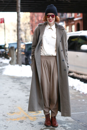 Camel hues made a subtle statement, while mirrored shades upped the cool factor.
Camel hues made a subtle statement, while mirrored shades upped the cool factor.