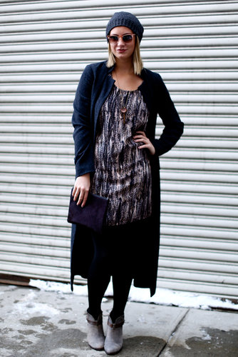 A beanie kept this abstract dress looking street-chic — not overdone for daytime.
A beanie kept this abstract dress looking street-chic — not overdone for daytime.