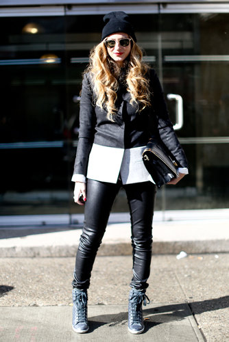 Leather leggings, cool kicks, and a beanie are practically cool-girl protocol at this point.
Leather leggings, cool kicks, and a beanie are practically cool-girl protocol at this point.