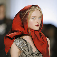 The Best Vera Wang Fashion Show Hair and Makeup