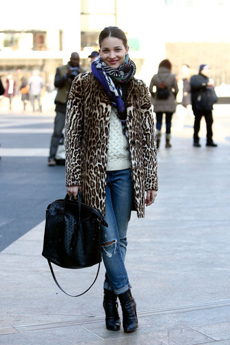 Glamour's Maria Duenas mixed prints like a pro.
Glamour's Maria Duenas mixed prints like a pro.