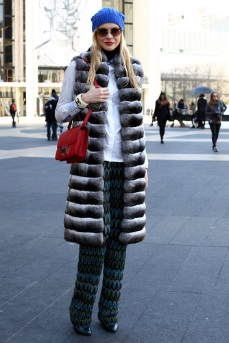 A luxurious vest put her prints in a Winter state of mind.
A luxurious vest put her prints in a Winter state of mind.