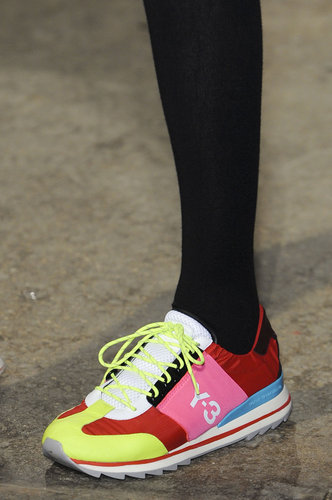 Y-3 Fall 2013
Y-3 Fall 2013