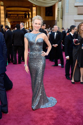 Naomi Watts on the red carpet at the Oscars 2013.
Naomi Watts on the red carpet at the Oscars 2013.