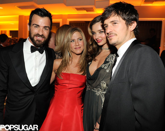 Justin Theroux, Jennifer Aniston, Miranda Kerr, and Orlando Bloom posed for a couples' picture at the Vanity Fair party.
Justin Theroux, Jennifer Aniston, Miranda Kerr, and Orlando Bloom posed for a couples' picture at the Vanity Fair party.