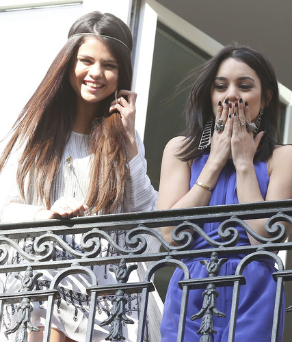 Selena donned a bohemian headband and a white Thomas Wylde dress, while Vanessa piled on the jewels.
Selena donned a bohemian headband and a white Thomas Wylde dress, while Vanessa piled on the jewels.