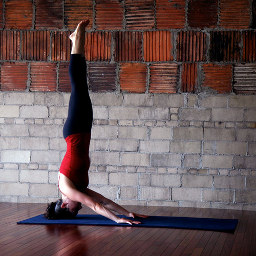 How to Do Hands Free Headstand