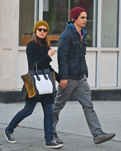 Kate Mara's colorblocked Céline luggage tote livened up her sporty Winter look in NYC.
Kate Mara's colorblocked Céline luggage tote livened up her sporty Winter look in NYC.