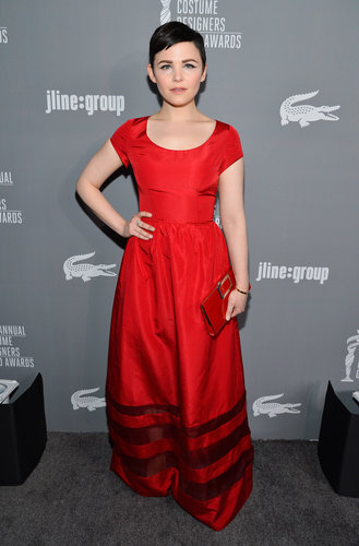 Ginnifer Goodwin was a modern princess in her red short-sleeved Misha Nonoo gown and a matching red clutch.
Ginnifer Goodwin was a modern princess in her red short-sleeved Misha Nonoo gown and a matching red clutch.