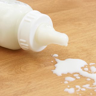 6 Tips to Get Baby to Drink from a Bottle