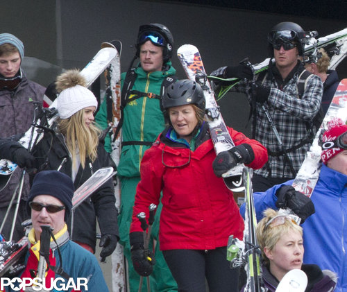 Prince Harry Hits the Slopes With Girlfriend Cressida Bonas Prince Harry Hits the Slopes With Girlfriend Cressida Bonas