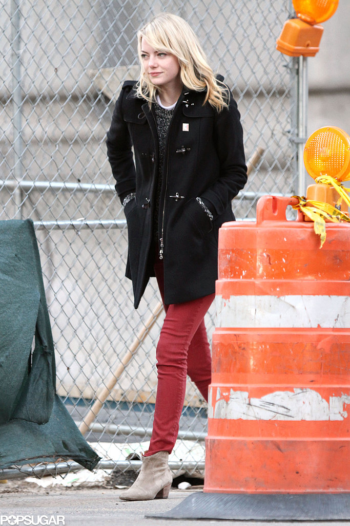 Emma Stone Spends a City Day Off From Spider-Man Emma Stone Spends a City Day Off From Spider-Man