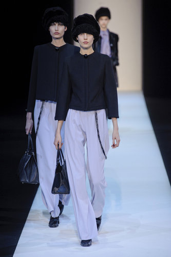 Giorgio Armani Fall 2013
Giorgio Armani Fall 2013