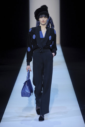 Giorgio Armani Fall 2013
Giorgio Armani Fall 2013