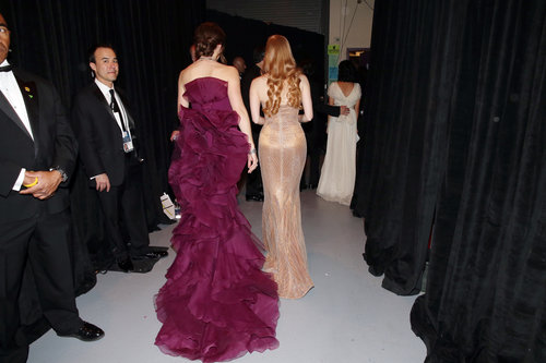 Jennifer Garner and Jessica Chastain backstage at the 2013 Oscars.
Jennifer Garner and Jessica Chastain backstage at the 2013 Oscars.