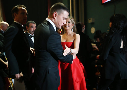 Channing Tatum and Jennifer Aniston backstage at the 2013 Oscars.
Channing Tatum and Jennifer Aniston backstage at the 2013 Oscars.