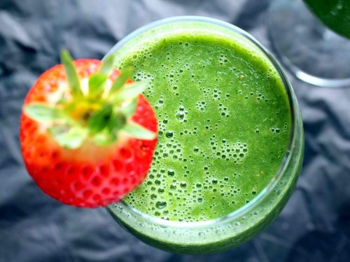 Vegan Detox Green Monster Smoothie {with kale, strawberry, cucumber, & banana}