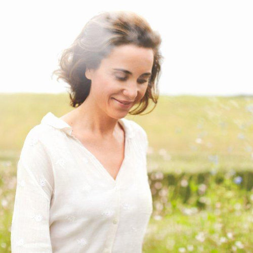 How to Get Beautiful Skin Like a French Woman