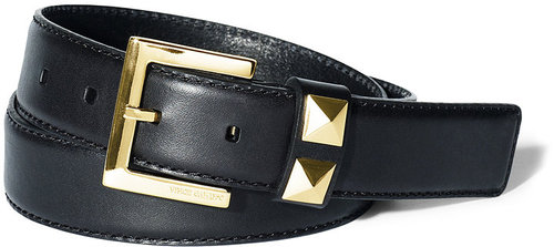 pyramid stud