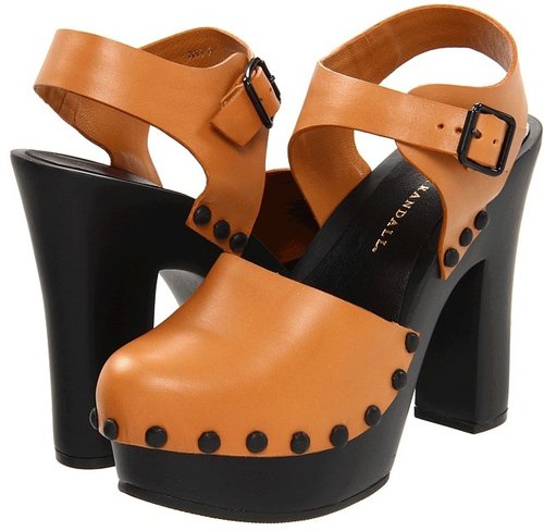Loeffler Randall Claudelie