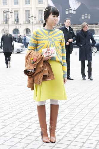 Sweet yellow hues and buttery brown leather played perfectly in this ensemble.
Sweet yellow hues and buttery brown leather played perfectly in this ensemble.