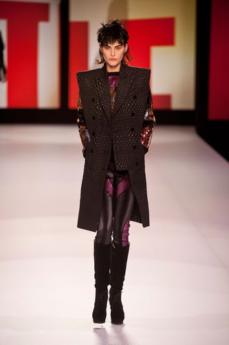 Jean Paul Gaultier Fall 2013
Jean Paul Gaultier Fall 2013