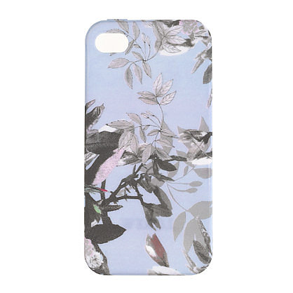 J.Crew's Bright Hydrangea Case for iPhone 4 ($25) features beautiful springtime pastels.
J.Crew's Bright Hydrangea Case for iPhone 4 ($25) features beautiful springtime pastels.