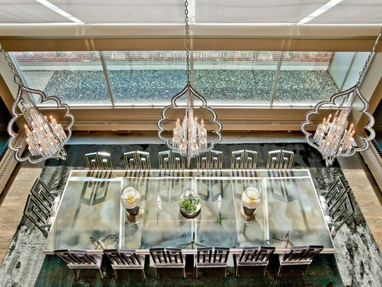 When you live here, it's easy to find 16 friends to invite to dinner.
Source: Sotheby's
When you live here, it's easy to find 16 friends to invite to dinner.
Source: Sotheby's