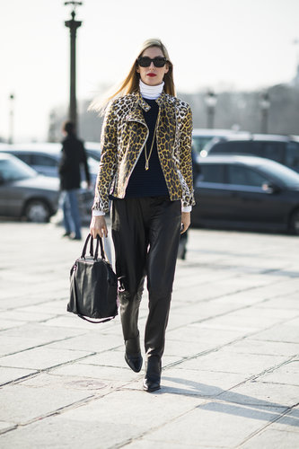 Joanna Hillman was ultrachic in a striking leopard-print jacket, leather trousers, and her signature red lip.
Source: Le 21ème | Adam Katz Sinding
Joanna Hillman was ultrachic in a striking leopard-print jacket, leather trousers, and her signature red lip.
Source: Le 21ème | Adam Katz Sinding