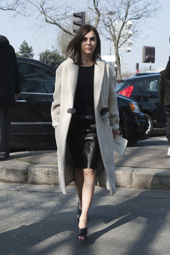 Carine Roitfeld countered a slick leather pencil with a cream-colored, furry topper.
Carine Roitfeld countered a slick leather pencil with a cream-colored, furry topper.