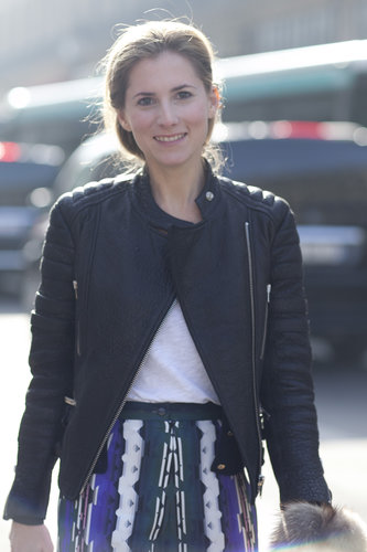 A quilted leather jacket had a tough-girl effect on printed bottoms.
A quilted leather jacket had a tough-girl effect on printed bottoms.