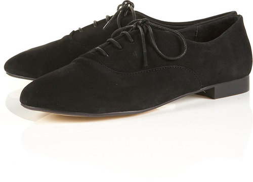MAGDA Black Leather Lace-ups