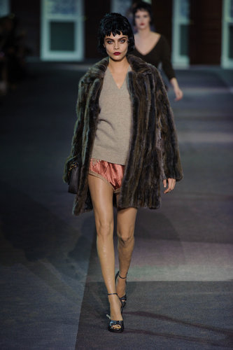 Louis Vuitton Fall 2013
Louis Vuitton Fall 2013