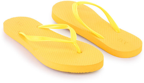Forever 21 Classic Flip Flops