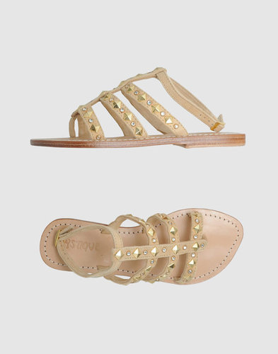 MYSTIQUE Flip flops