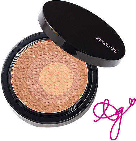 Mark Glowdacious Illuminating Powder
