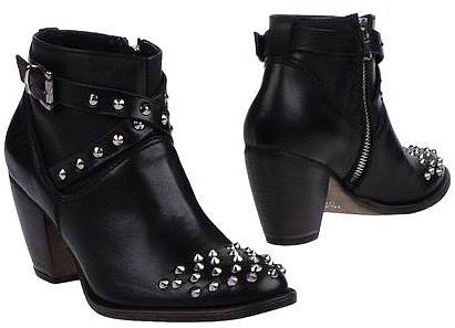 GESTE PROPOSITION Ankle boots