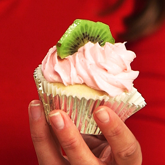 Kiwi-Melon Champagne Cupcakes Kiwi-Melon Champagne Cupcakes